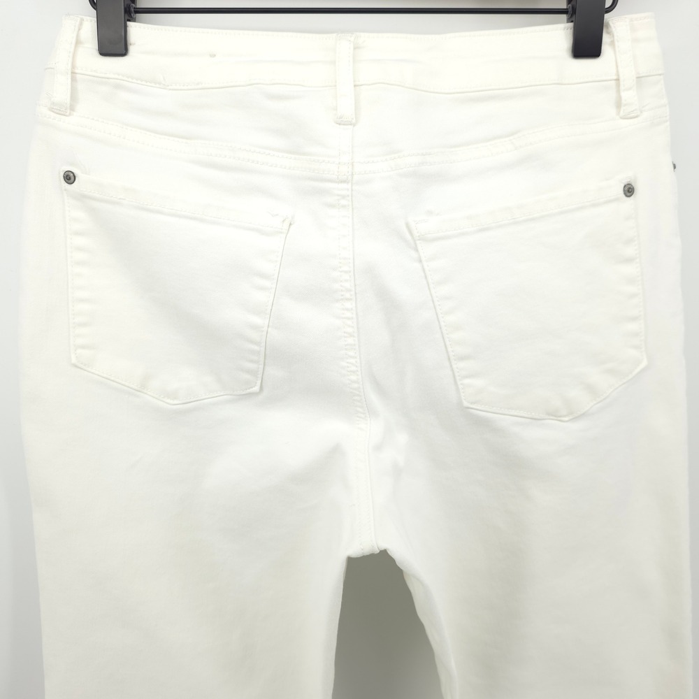 Chico's Premium Soft Slim Ankle Womens Jeans Size 6 White Stretch Casual - Picture 4 of 10